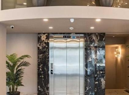 تور هتل دستینی مارین استانبول تورنگار
