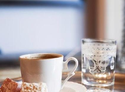 تور هتل لینا تکسیم پرا استانبول تورنگار