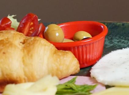 تور هتل فرودگاهی هومی استانبول تورنگار