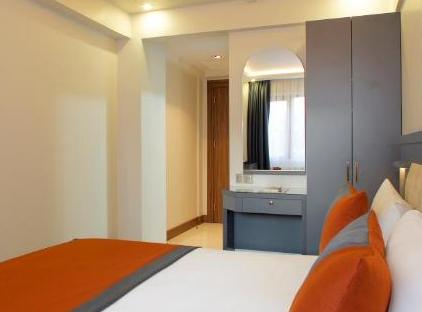 تور هتل ایفل استانبول تورنگار