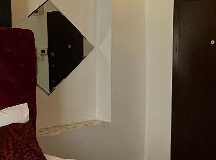 تور هتل آپارتمان گلدن هوم تکسیم استانبول تورنگار