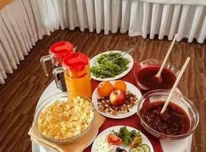 تور هتل دنیز استانبول تورنگار