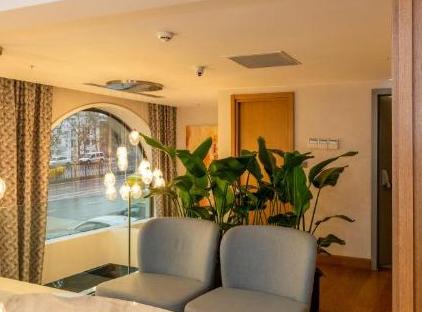 تور هتل باوِر استانبول تورنگار