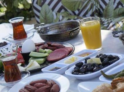 تور هتل بوتیک ترکواز استانبول تورنگار