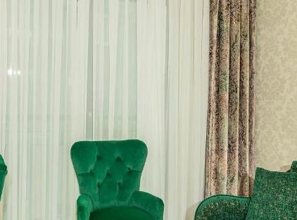 تور هتل موکارناس پرا استانبول تورنگار