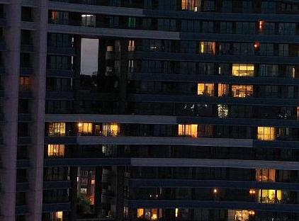 تور هتل رادیسون بلو استانبول اوتاماره تورنگار