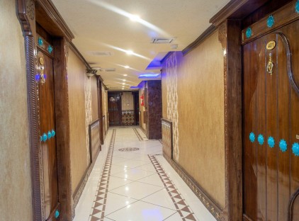 تور شیراز هتل سنتی کریم خان تورنگار