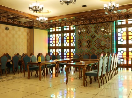 تور شیراز هتل سنتی کریم خان تورنگار