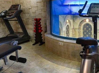 تور شیراز هتل سنتی کریم خان تورنگار