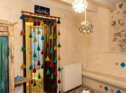 تور هتل آنتیک تکسیم استانبول تورنگار