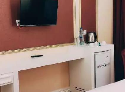 تور مشهد هتل امپراطور تورنگار