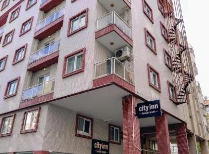هتل سیتی این فامیلی آپارت تورنگار