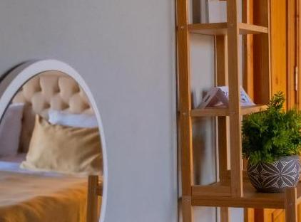 سوئیت گریس لانژ تورنگار