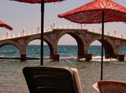 هتل کلاب سرا تورنگار