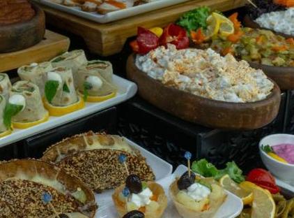هتل لارن فامیلی و اسپا تورنگار