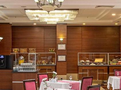 هتل کراون پلازا آنتالیا بای IHG تورنگار