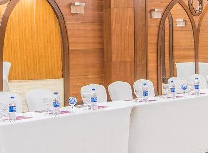 هتل کراون پلازا آنتالیا بای IHG تورنگار