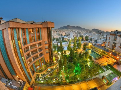 تور اصفهان هتل پارسیان کوثر با پرواز و قطار | تورنگار تورنگار