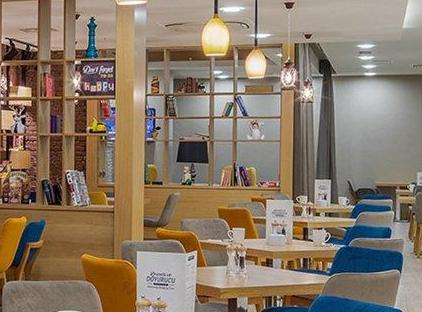 هتل هالیدی این آنتالیا - لارا توسط IHG تورنگار