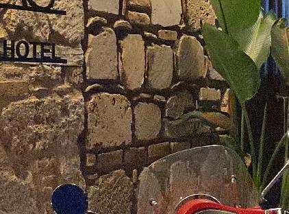 هتل نوآ بوتیک تورنگار