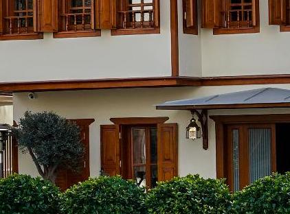 هتل روئین‌آدالیا - فقط برای بزرگسالان تورنگار