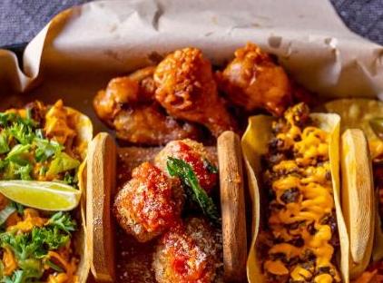 هتل در این تورنگار