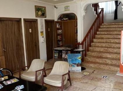 هتل لونای تورنگار
