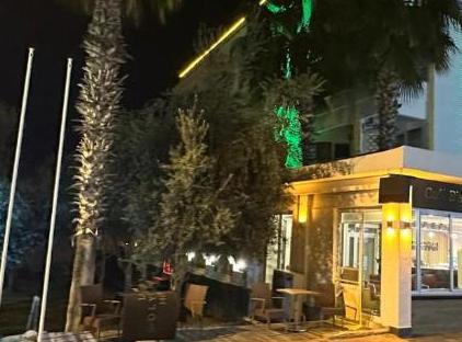 هتل لارا المپوس پانسیون تورنگار