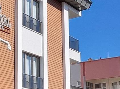 هتل میک رویال تورنگار