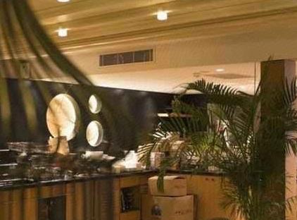 هتل اسکای کامر آنتالیا تورنگار