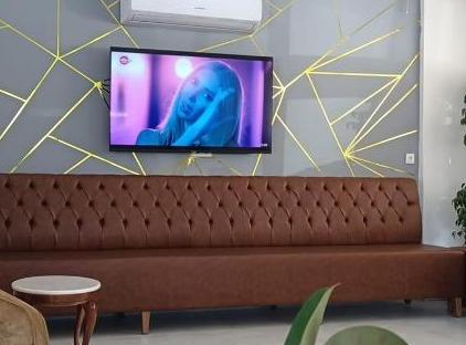 هتل فار لایف تورنگار