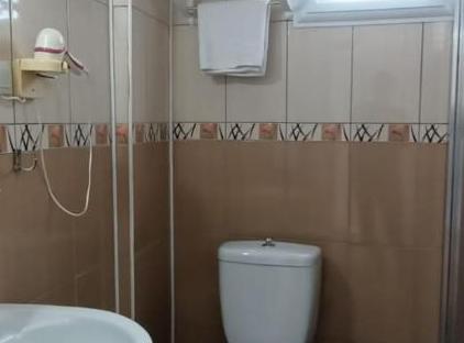 هتل فار لایف تورنگار