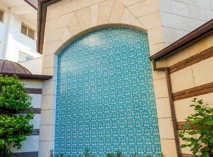 هتل ملاس لارا تورنگار