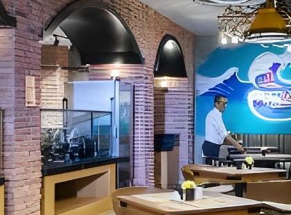 هتل افلون لفت سیتی تورنگار