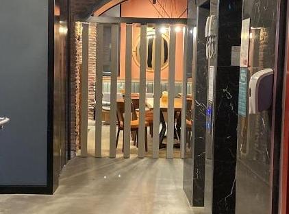 هتل افلون لفت سیتی تورنگار