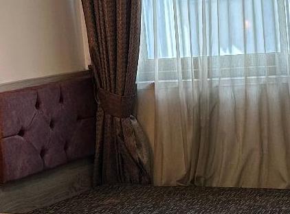 هتل بیوند اوتل تورنگار
