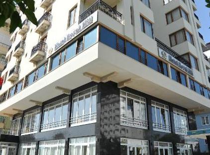 هتل رویال هیل تورنگار