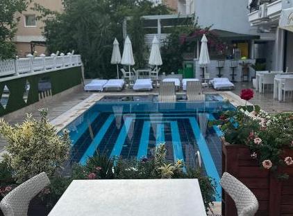 هتل سرانتی سوئیتس تورنگار