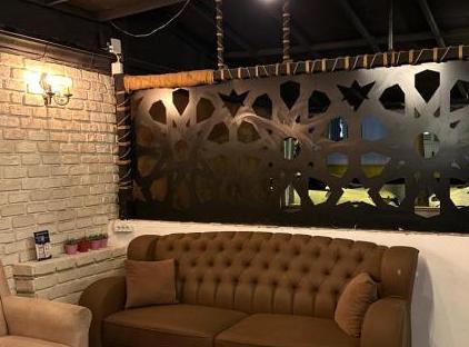 هتل سرانتی سوئیتس تورنگار