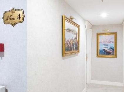 هتل لسلیون لوکس تورنگار