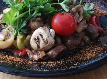 هتل نان لارا تورنگار