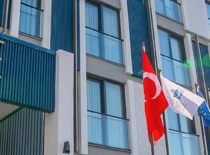 هتل استیل سوئیت مارین تورنگار
