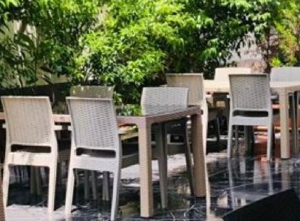 هتل لاوین گاردن تورنگار