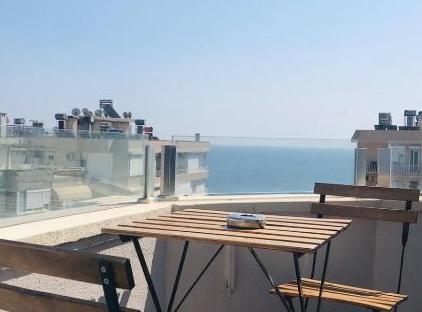 هتل منه سیتی تورنگار