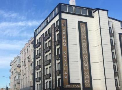 هتل گراند کایالار تورنگار