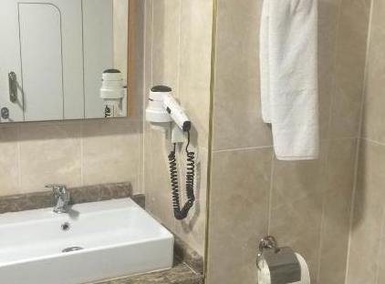 هتل گراند کایالار تورنگار