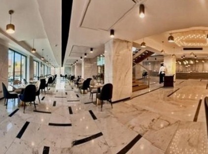 تور کیش هتل پالاس تورنگار