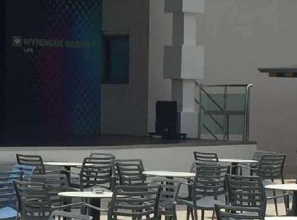 هتل وایندام گاردن لارا تورنگار