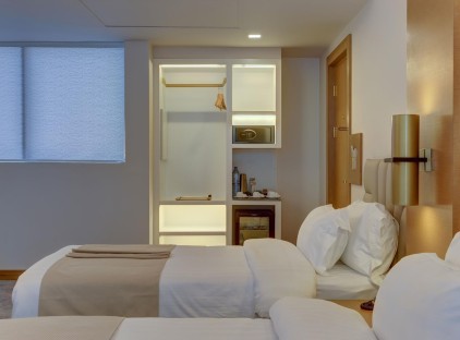 تور کیش هتل پالاس تورنگار