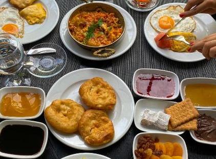 هتل فالکون 1511 تورنگار
